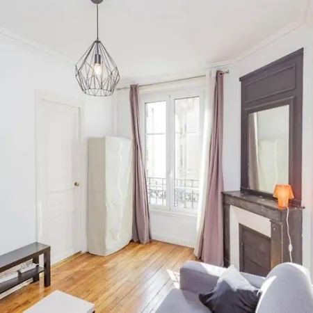 Cocon Parisien Lumineux Appartamento Parigi